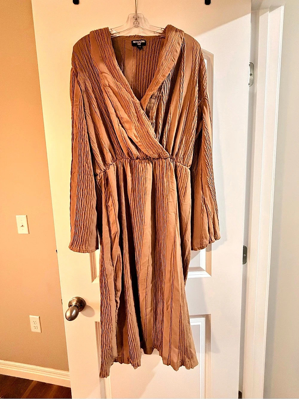 PrettyLittleThing Plus Plisse Wrap Front Dress Brown XL